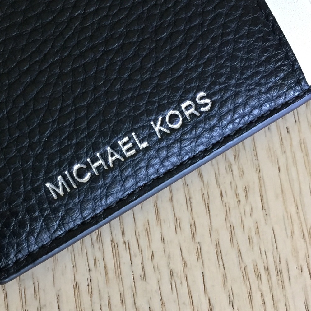 Michael Kors Cooper Black Slim Wallet Card Holder - Picture 4 of 9